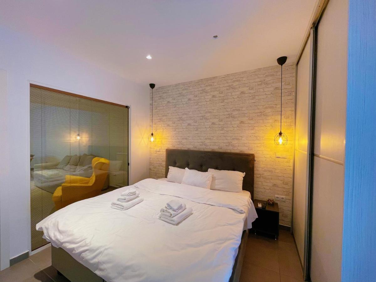 Wsd Hera Luxury Stylish 2Bd Apt With City View Balcony Near Merto เอเธนส์ ภายนอก รูปภาพ
